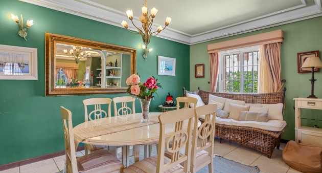 Venta - Chalet - Torrevieja - La Mata