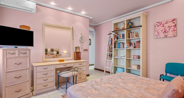 Venta - Chalet - Torrevieja - La Mata