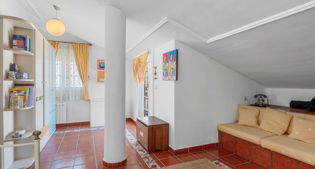 Venta - Chalet - Torrevieja - La Mata