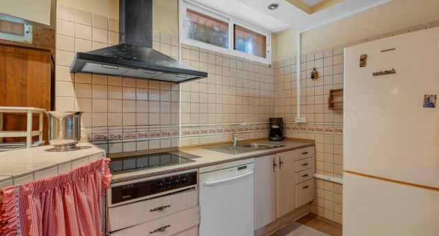 Venta - Chalet - Torrevieja - La Mata