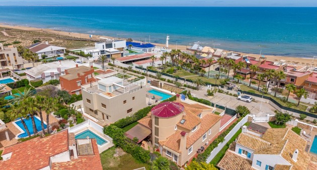 Venta - Chalet - Torrevieja - La Mata