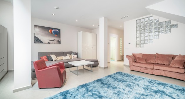 Sale - Villa - Torrevieja