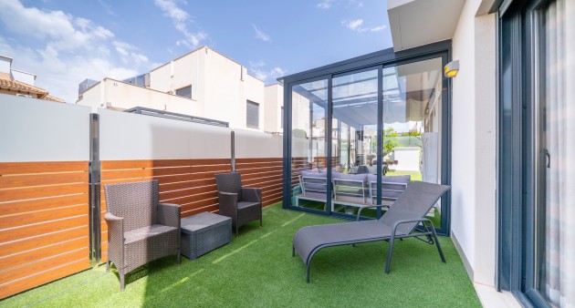 Sale - Villa - Torrevieja