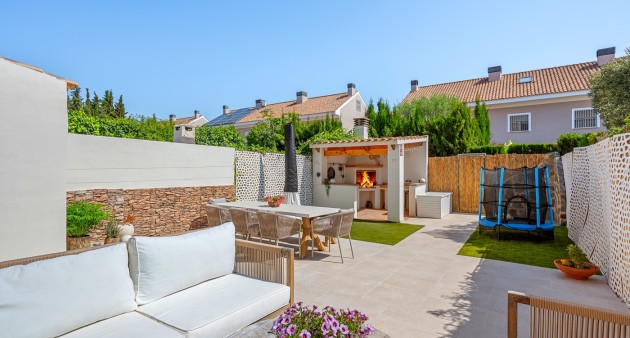 Sale - Townhouse - Alicante - Playa San Juan