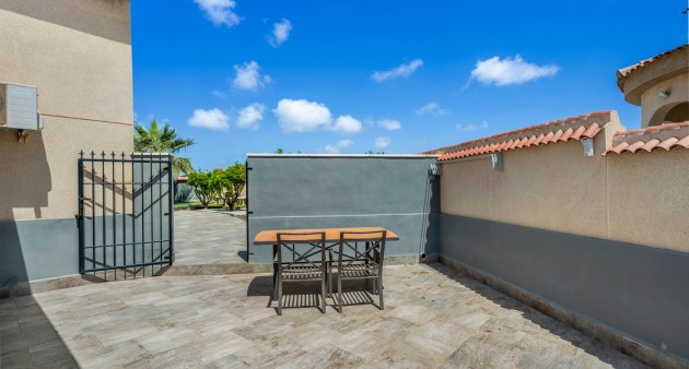 Sale - Villa - Ciudad Quesada - Rojales