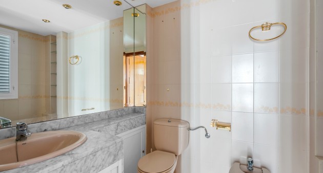 Sprzedaż - Apartament - Benidorm