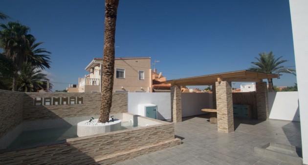 Verkoop - Villa - Torrevieja - Torrevieja,  Torretta Florida