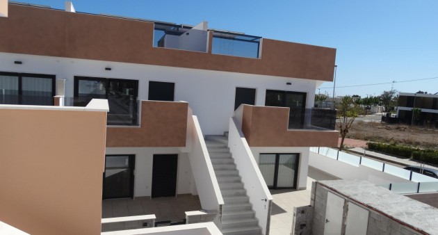 Nowo zbudowane - Bungalow - Pilar de La Horadada - pueblo