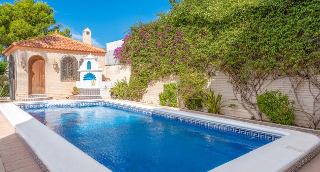 Vente - Villa - San Isidro