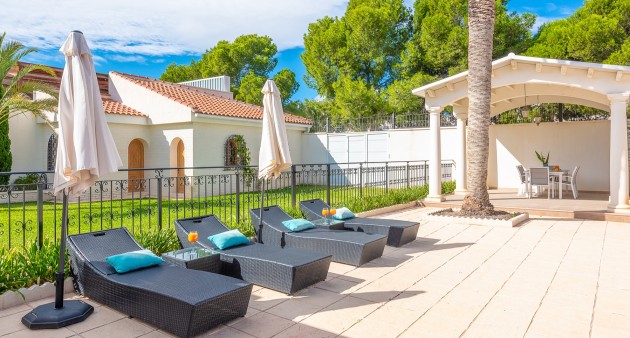 Vente - Villa - San Isidro