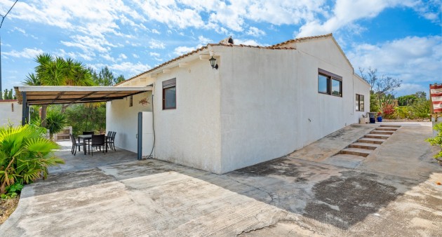 Sale - Country estate - La Nucia - La nucia