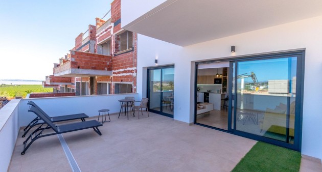 Nowo zbudowane - Bungalow - Torrevieja - Los Balcones