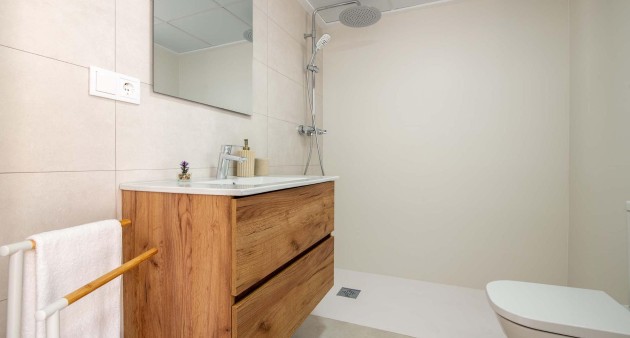 New Build - Bungalow - Cox - San Fernando