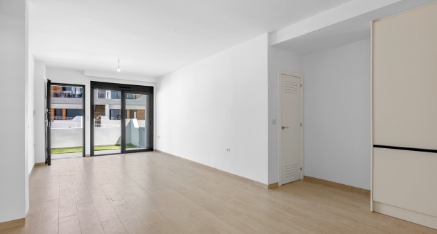 Sprzedaż - Apartament - San Miguel
