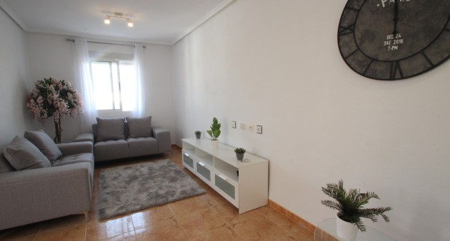 Sale - Townhouse - Torrevieja