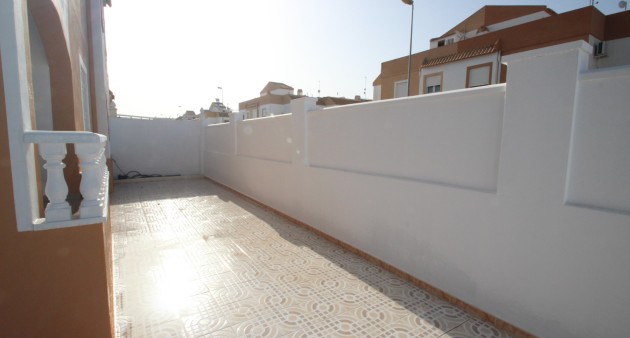 Sale - Townhouse - Torrevieja