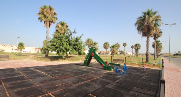 Sale - Townhouse - Torrevieja