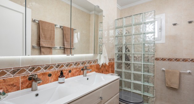 Sale - Villa - Rojales - Ciudad Quesada - Rojales