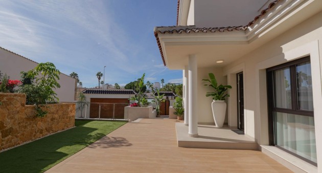 Nueva construcción  - Chalet - Ciudad Quesada - Rojales