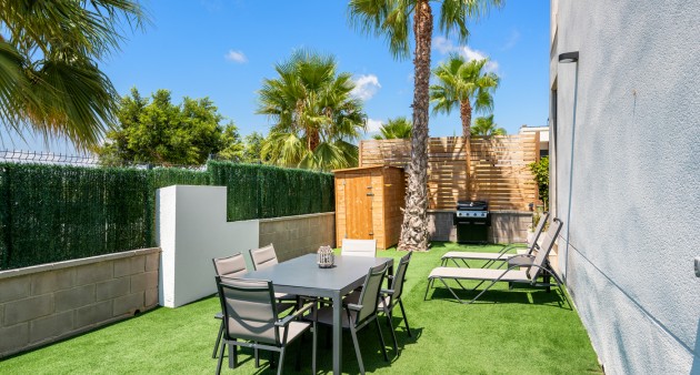 Sale - Apartment - El Raso