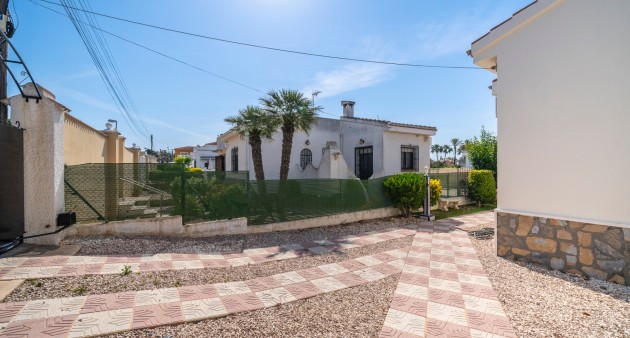 Sale - Villa - Ciudad Quesada - Rojales