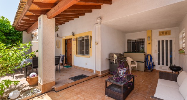 Sale - Townhouse - Guardamar del Segura