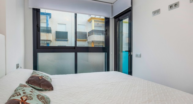 Sprzedaż - Apartament - Torrevieja