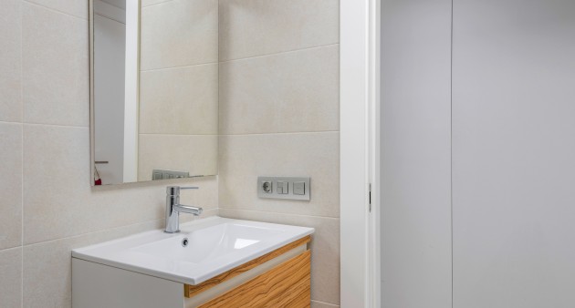 Sprzedaż - Apartament - Torrevieja