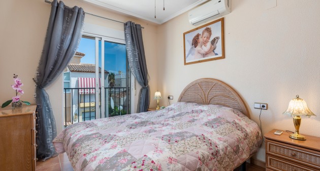 Venta - Chalet - Algorfa - Algorfa - Urb. Montebello