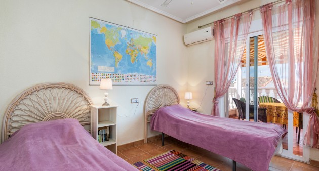 Venta - Chalet - Algorfa - Algorfa - Urb. Montebello