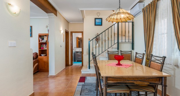 Venta - Chalet - Algorfa - Algorfa - Urb. Montebello