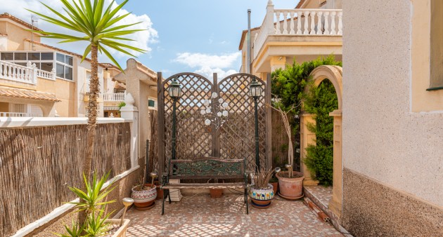 Venta - Chalet - Algorfa - Algorfa - Urb. Montebello