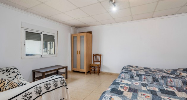 Sprzedaż - Posiadłość wiejska - Sax