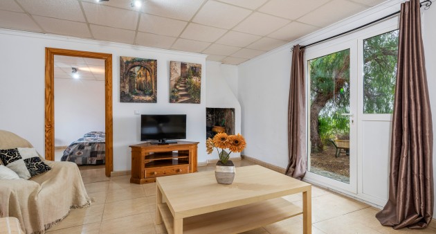 Sprzedaż - Posiadłość wiejska - Sax