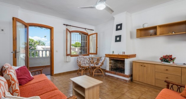 Sale - Townhouse - Orihuela costa - La Zenia