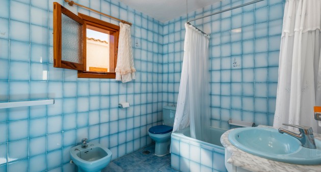 Sale - Townhouse - Orihuela costa - La Zenia