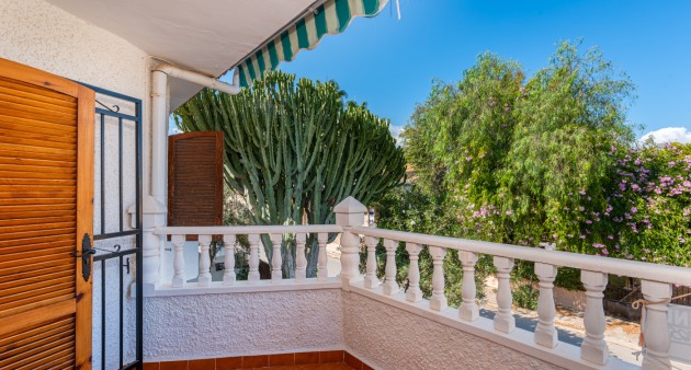 Sale - Townhouse - Orihuela costa - La Zenia