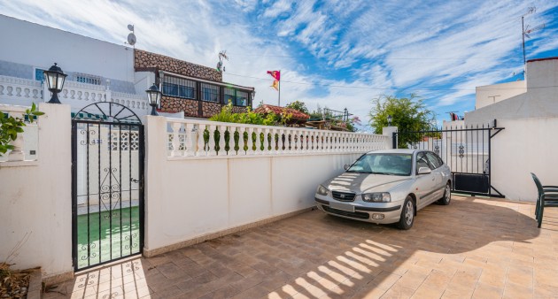 Sale - Townhouse - Torrevieja