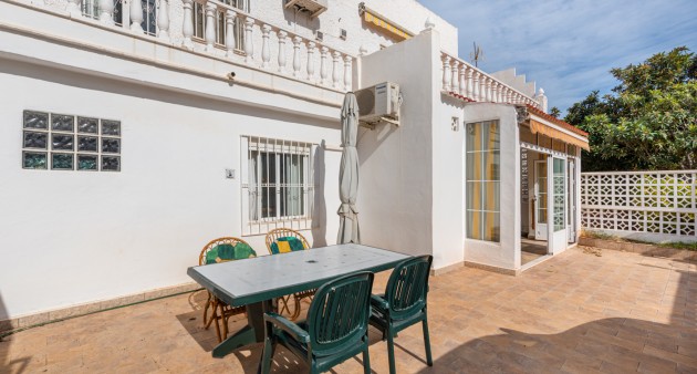 Sale - Townhouse - Torrevieja