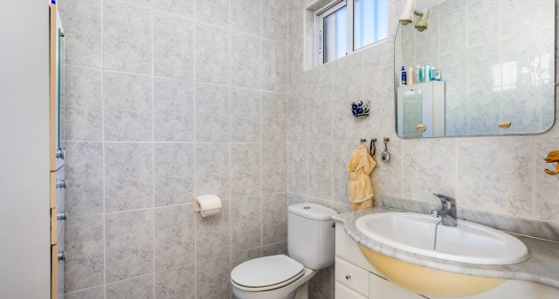 Sale - Townhouse - Torrevieja