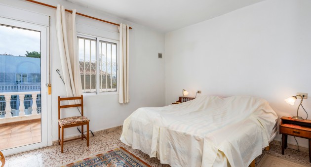 Sale - Townhouse - Torrevieja