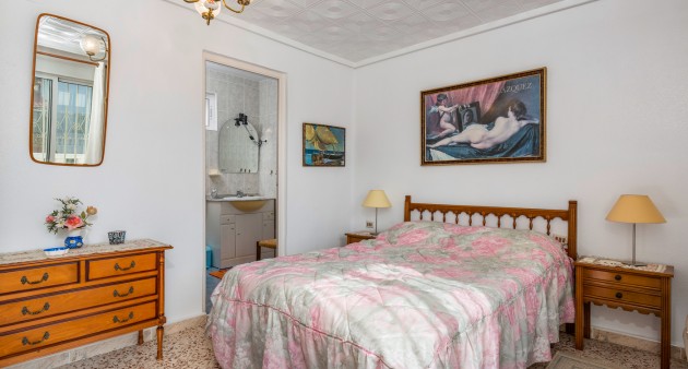 Sale - Townhouse - Torrevieja