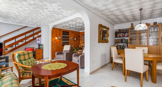 Sale - Townhouse - Torrevieja