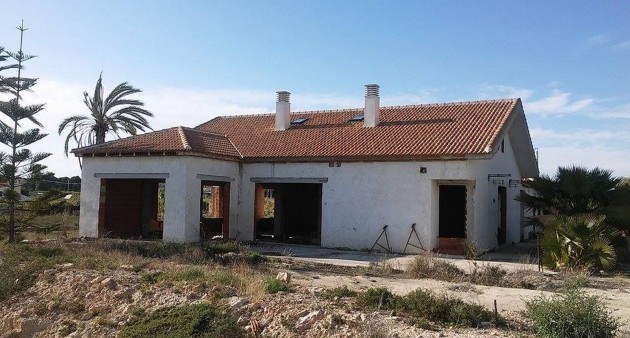 Sprzedaż - Posiadłość wiejska - Guardamar del Segura