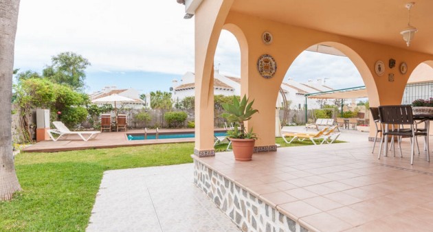 Sale - Villa - La Zenia