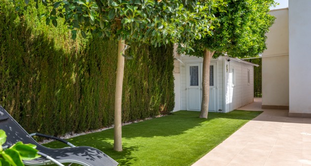 Sale - Chalet - La Marina