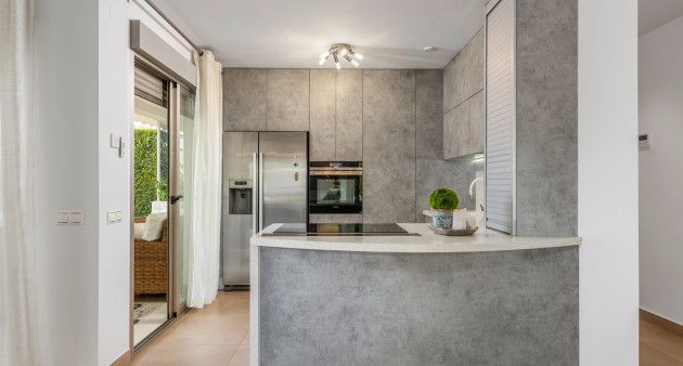 Sale - Chalet - La Marina