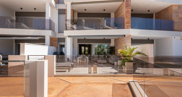 Sale - Apartment - Cabo Roig