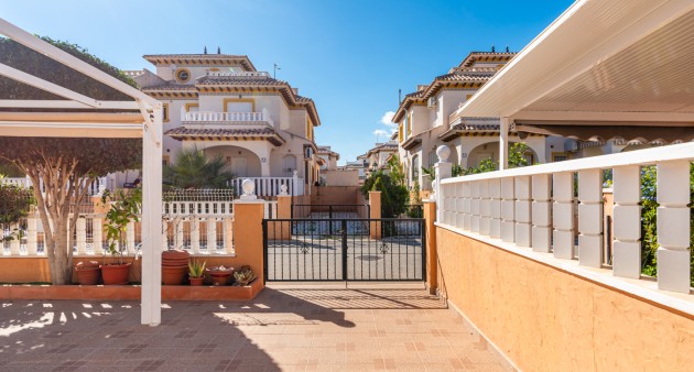Venta - Adosado - Orihuela costa - Lomas de Cabo Roig