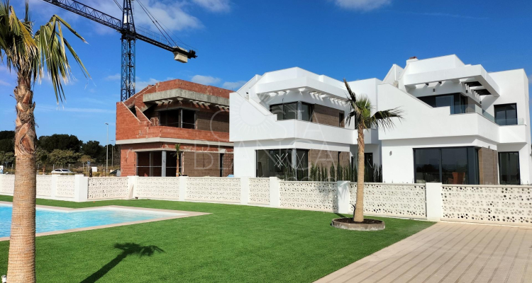 Villa - Nouvelle construction - Pilar de La Horadada - Lo Romero Golf